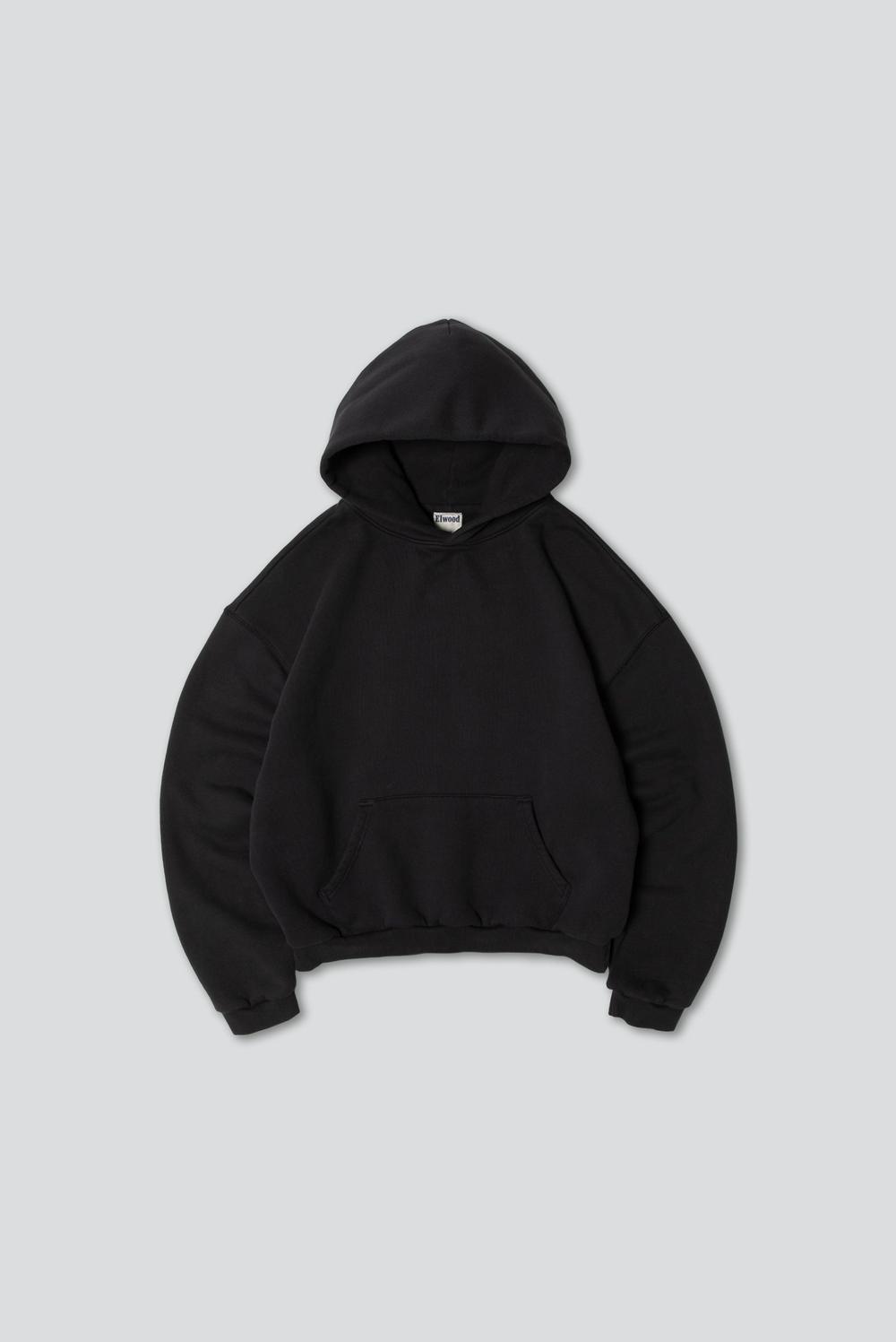 CORE HOODIE