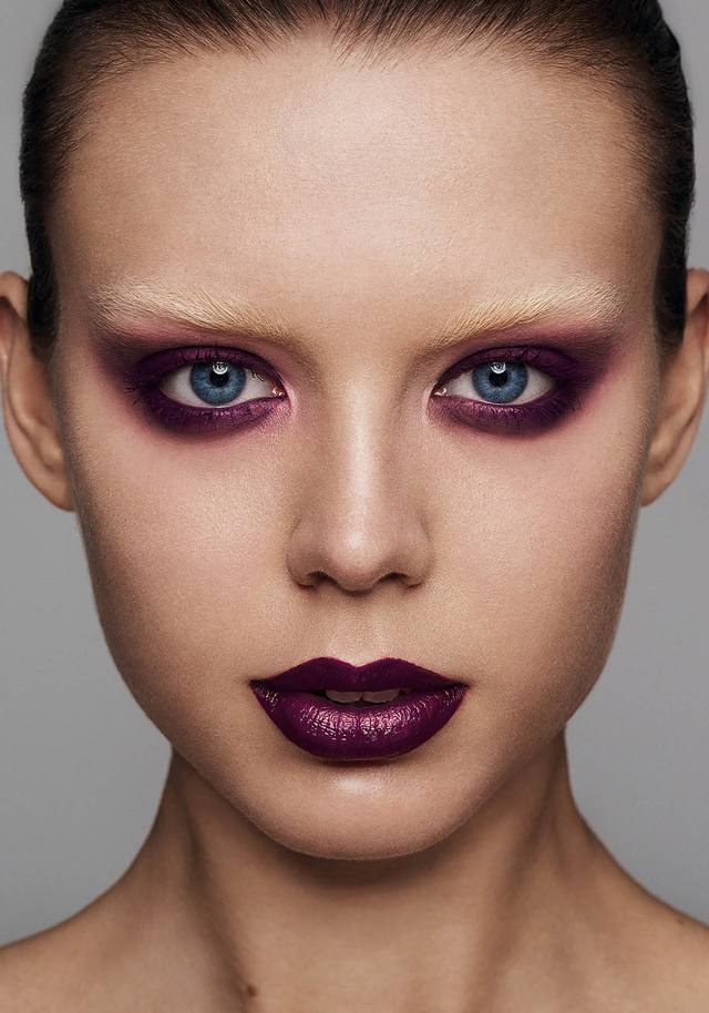 Close In Colours